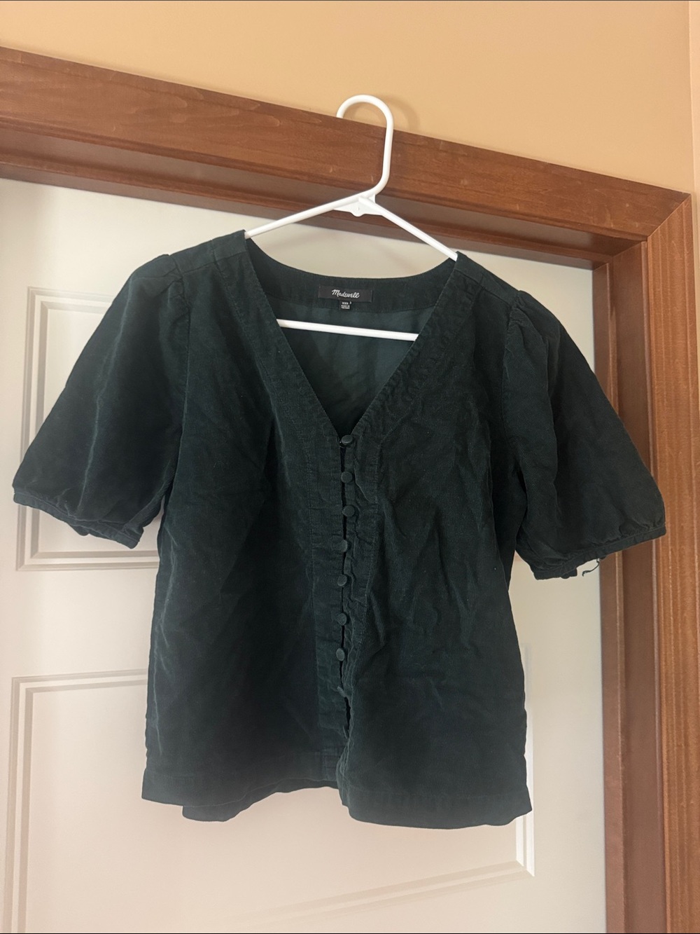 Madewell Dark Green V-Neck Button-Front Puff Sleeve Blouse